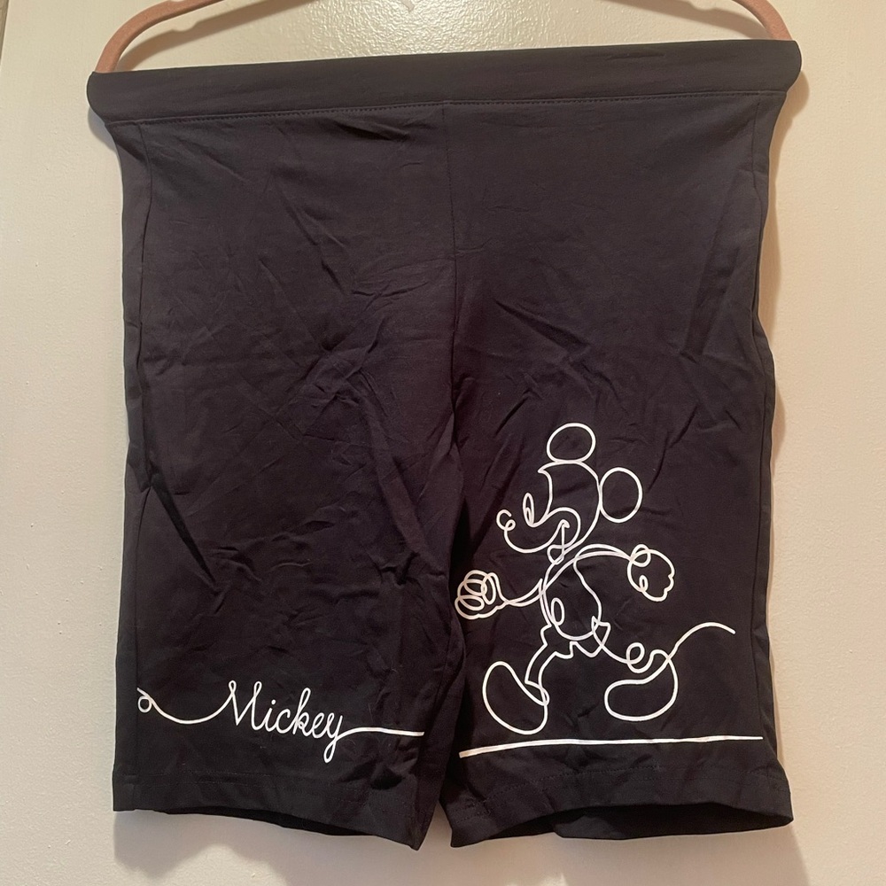 Disney Mickey Mouse Line Art Graphic Biker Shorts Medium